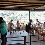 Karadut Cave מלון