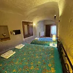 Karadut Cave Hotel
