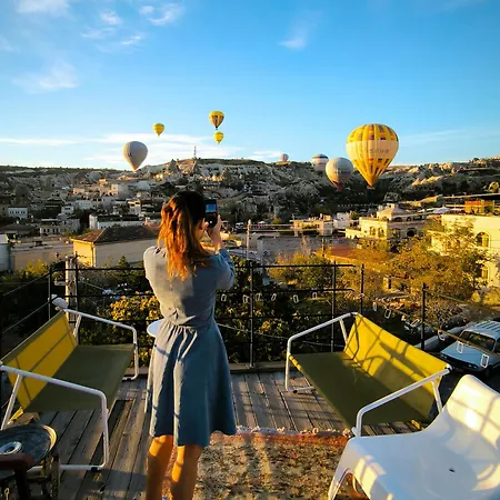 Hotell Karadut Cave 3*