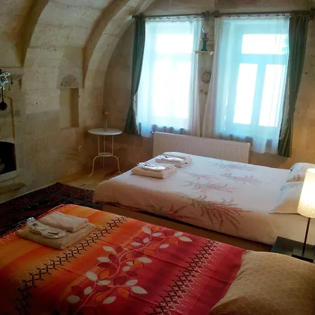Karadut Cave Hotel 3*