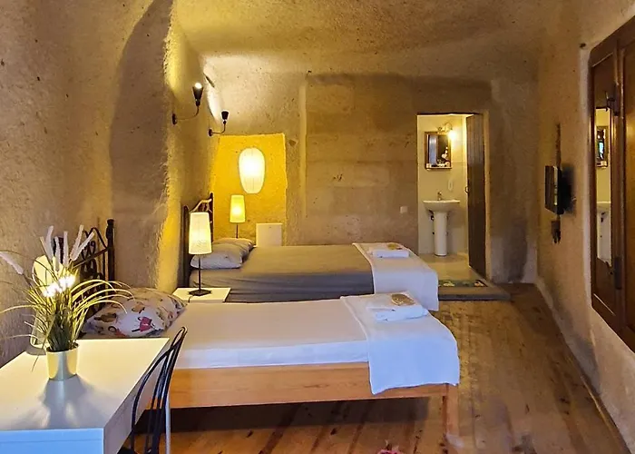 Otel Karadut Cave 3*