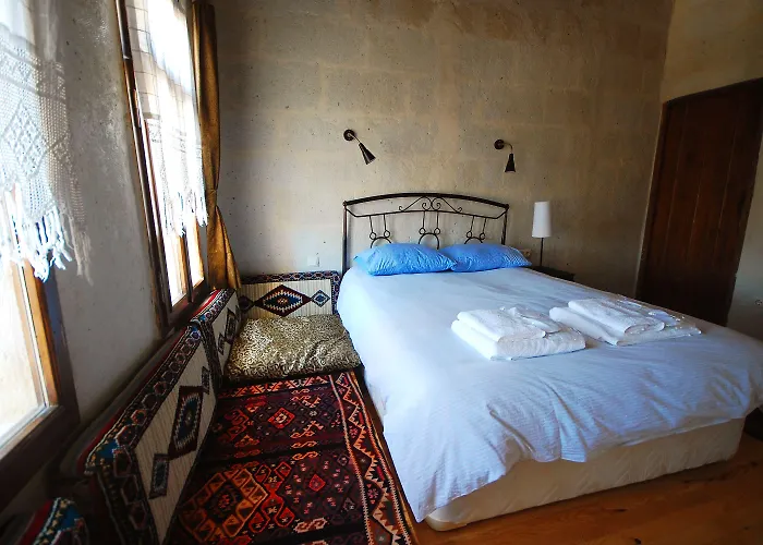 Otel Karadut Cave 3*