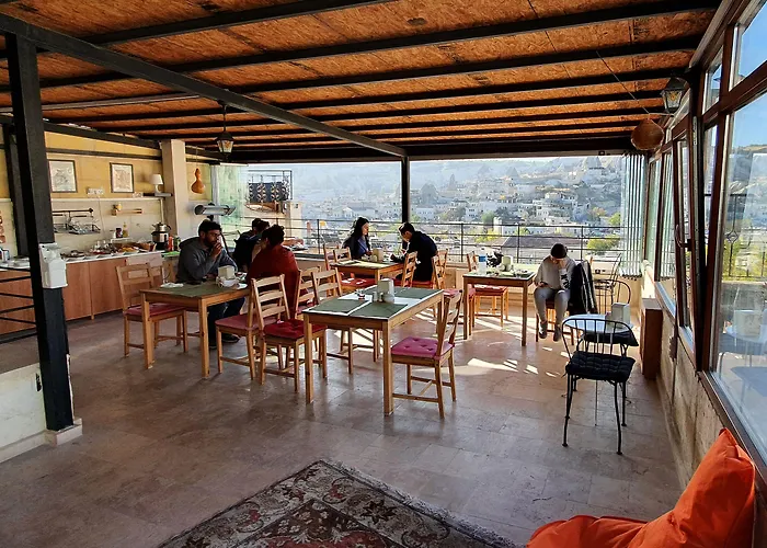 Karadut Cave Otel 3*