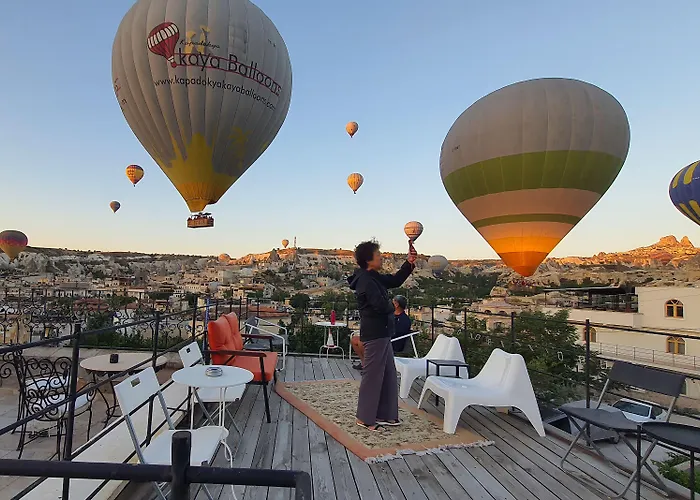 Karadut Cave Otel 3*